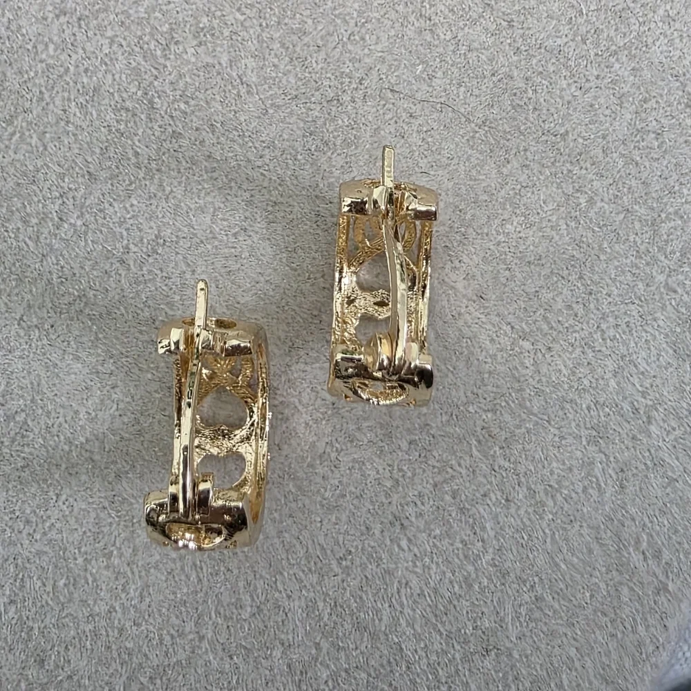 Gold Filled Small Hoop Earrings Heart Detail